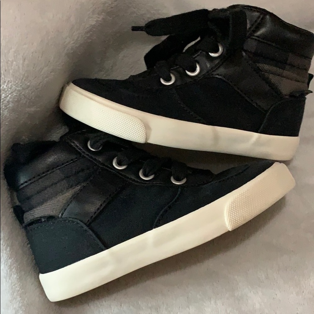 Toddler shoes